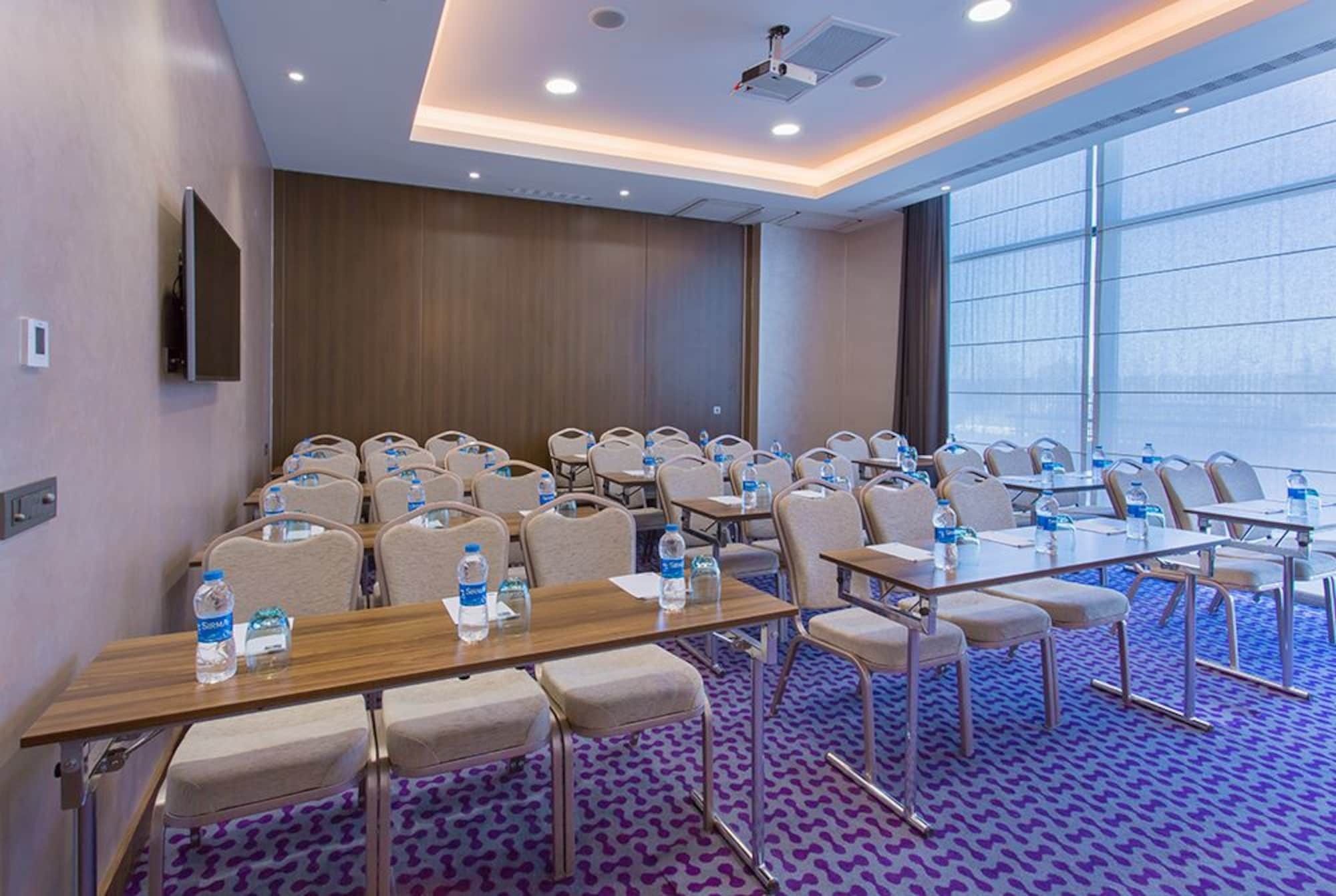 Hampton By Hilton Samsun Hotel Bagian luar foto