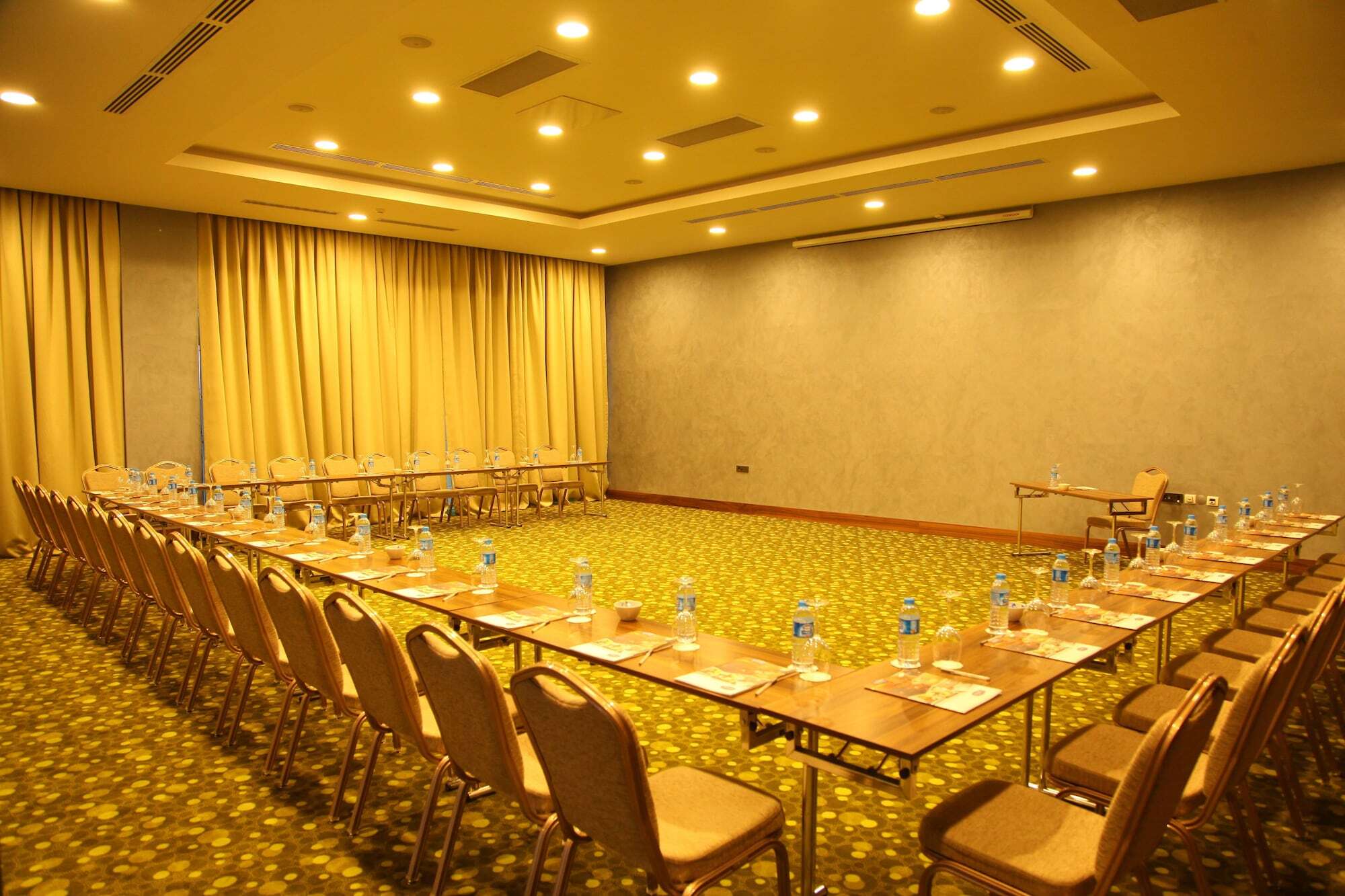 Hampton By Hilton Samsun Hotel Bagian luar foto